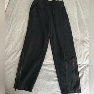 Nike sportswear tech fleece sweatpants size medium